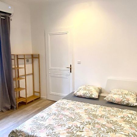 Espace Le Cheval Blanc Castelnau-le-Lez Habitación foto