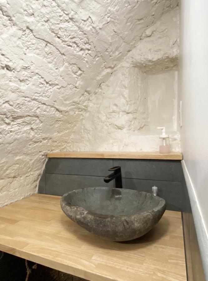 Espace Le Cheval Blanc Castelnau-le-Lez Habitación foto