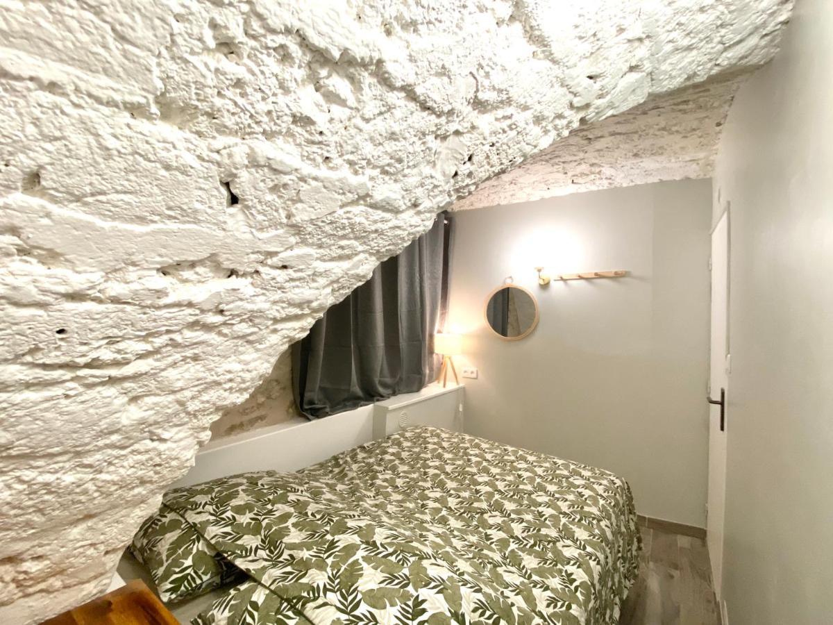 Espace Le Cheval Blanc Castelnau-le-Lez Habitación foto