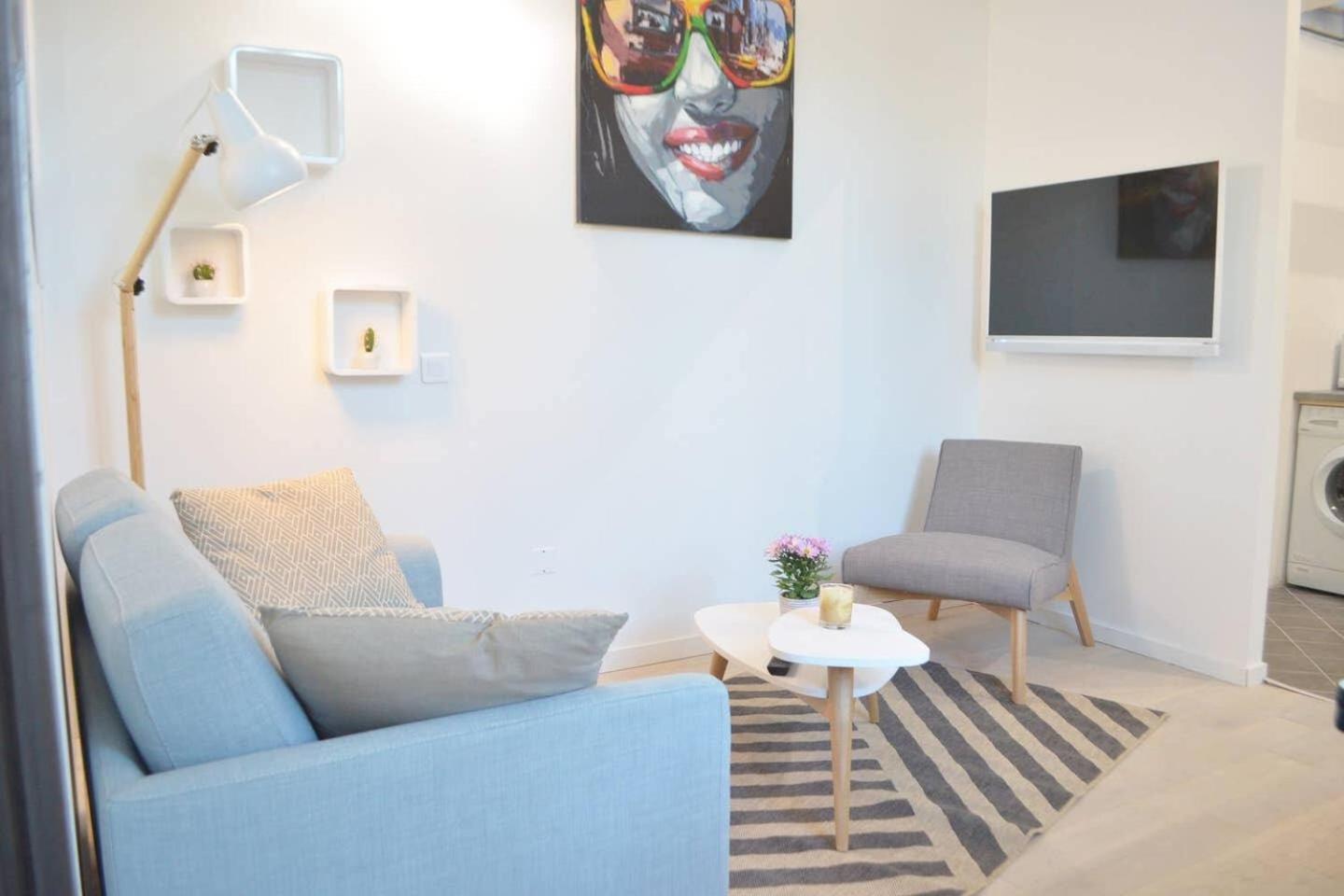 Espace Le Cheval Blanc Castelnau-le-Lez Habitación foto